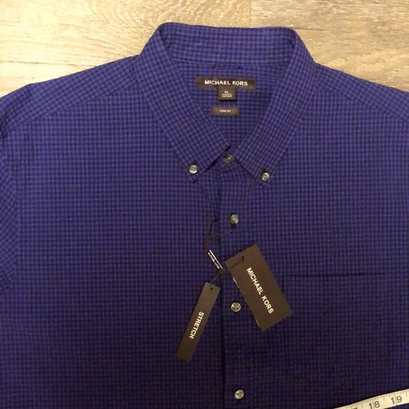 Brand🆕😍 MICHAEL KORS short sleeve shirt - Picture 4 of 9